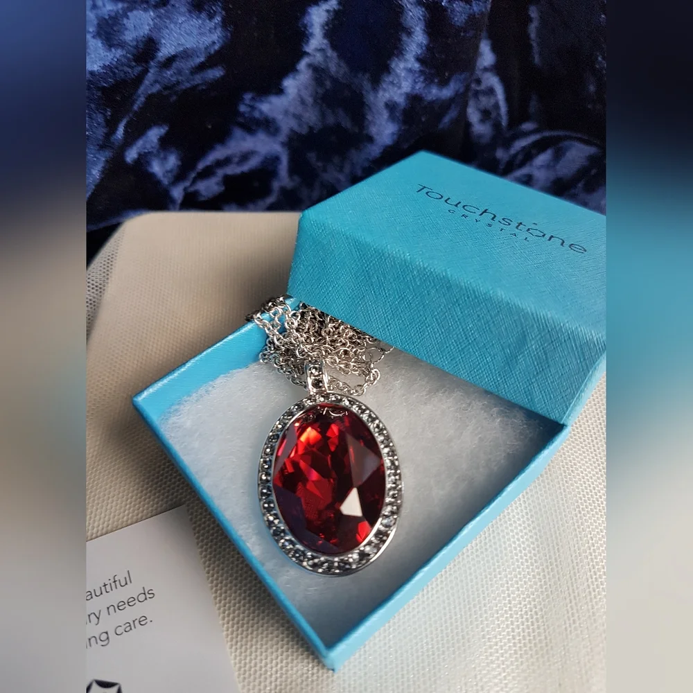 Swarovski #garnet #luxury